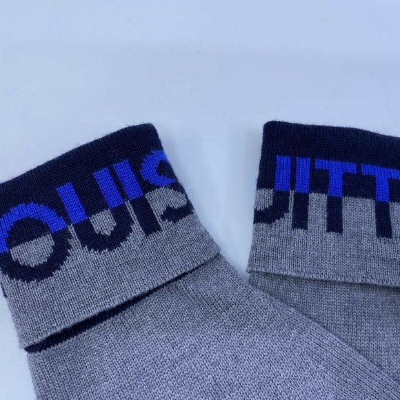 New Louis Vuitton 100% Wool Gray Horizon Gloves - Picture 2 of 9